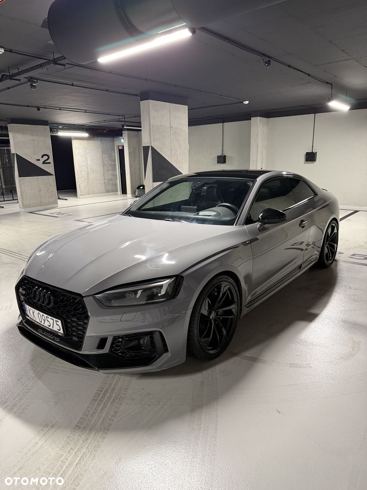 Audi RS5 Coupé - 1
