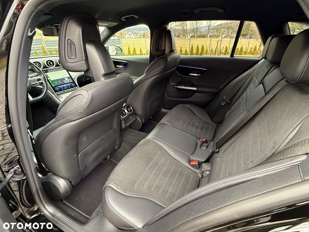 Mercedes-Benz Klasa C 220 d 9G-TRONIC AMG Line - 32