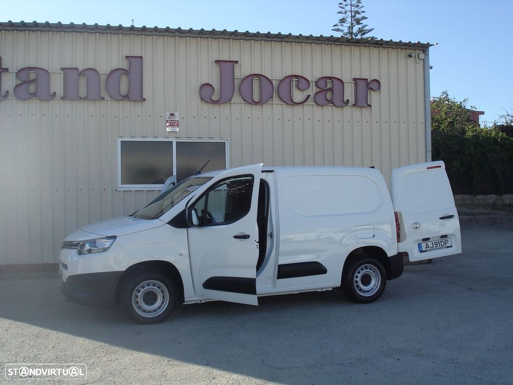 Toyota Proace City city - 23