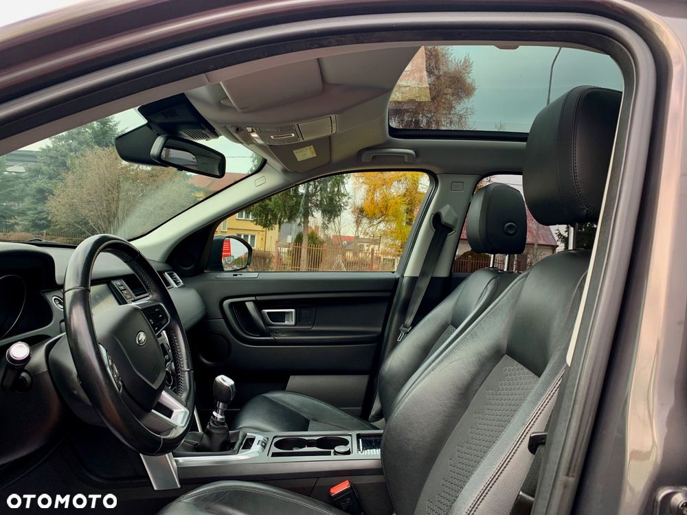 Land Rover Discovery - 16