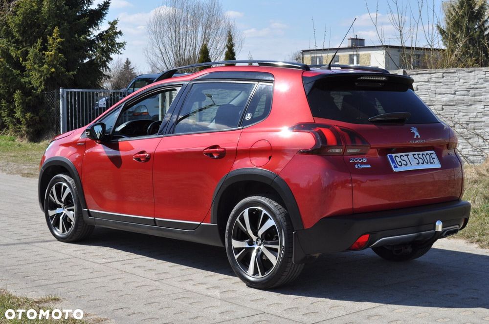 Peugeot 2008 - 8