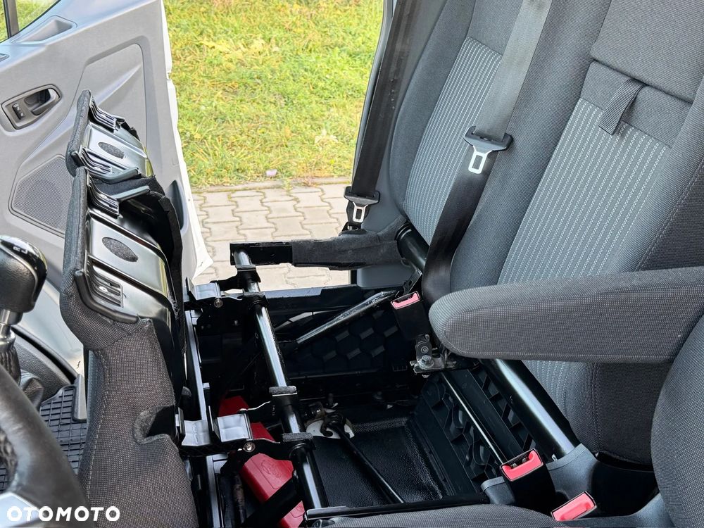 Ford Transit L3H2 Trend - 25
