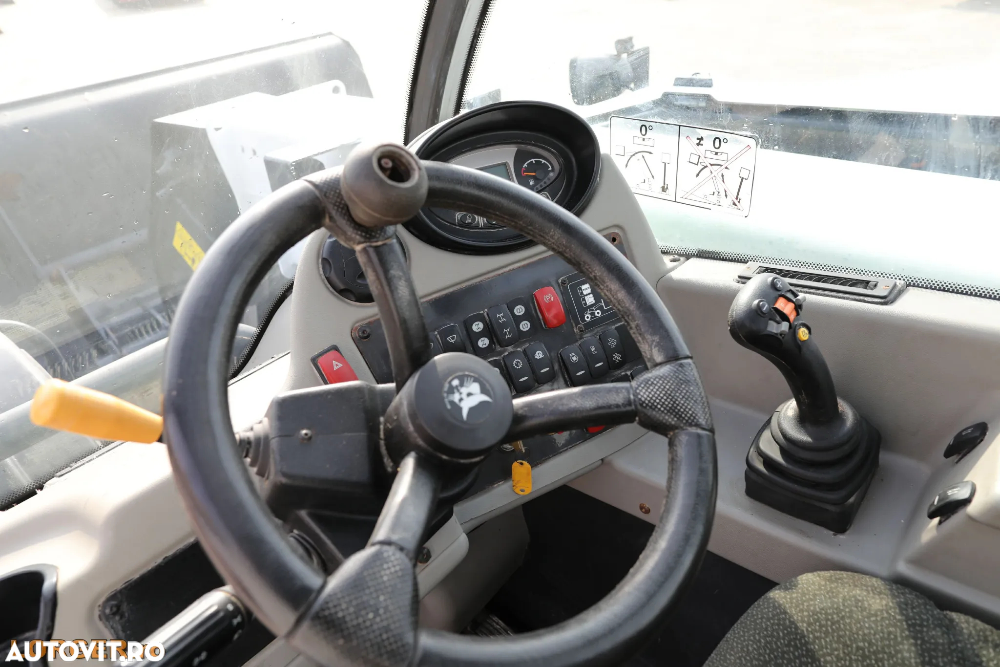 Bobcat TL38.70 HF - 12