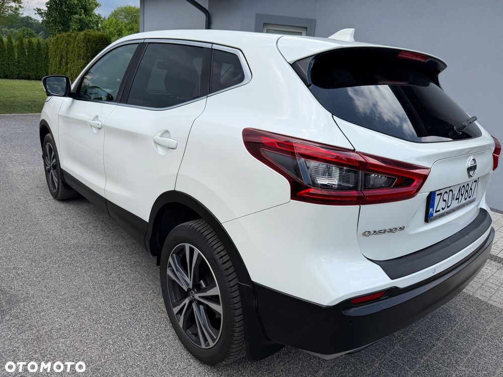 Nissan Qashqai 1.5 dCi N-Connecta - 22