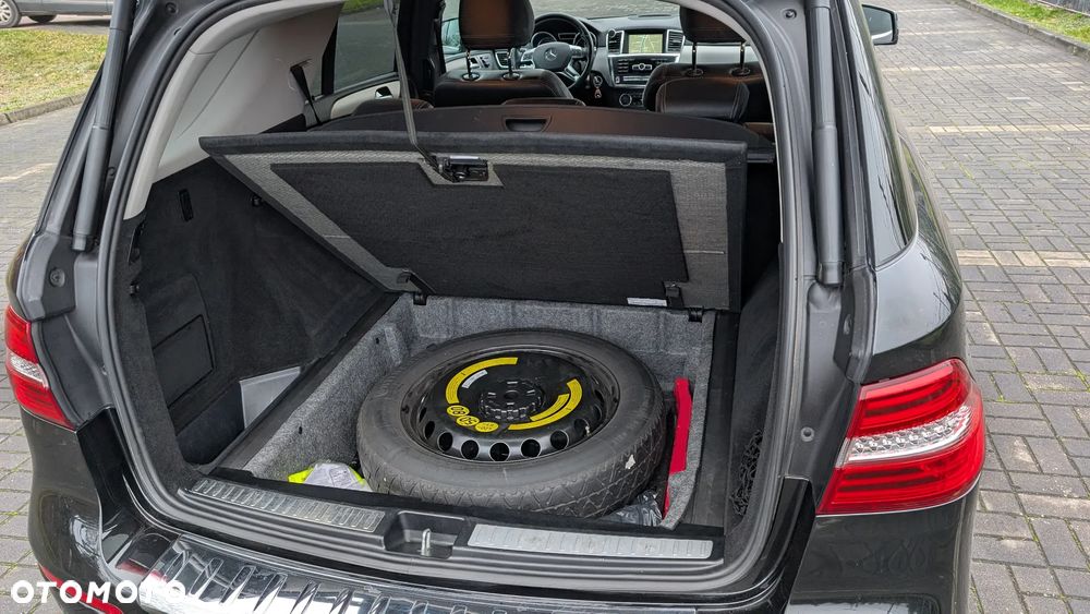 Mercedes-Benz ML - 29