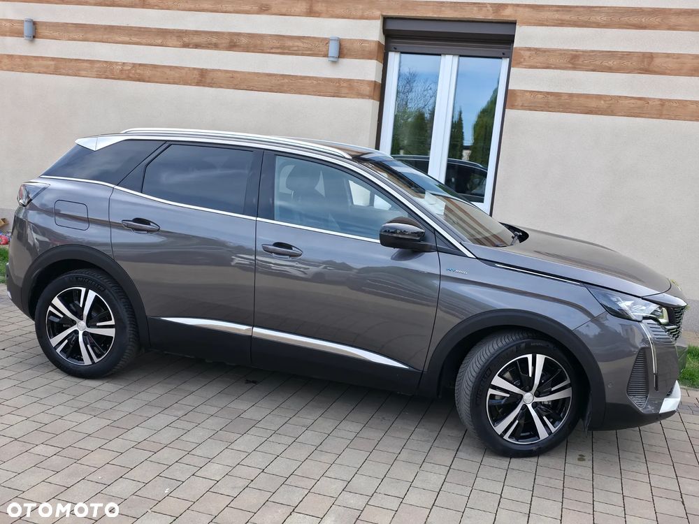 Peugeot 3008 1.6 PureTech HYbrid GT S&S EAT8 - 2