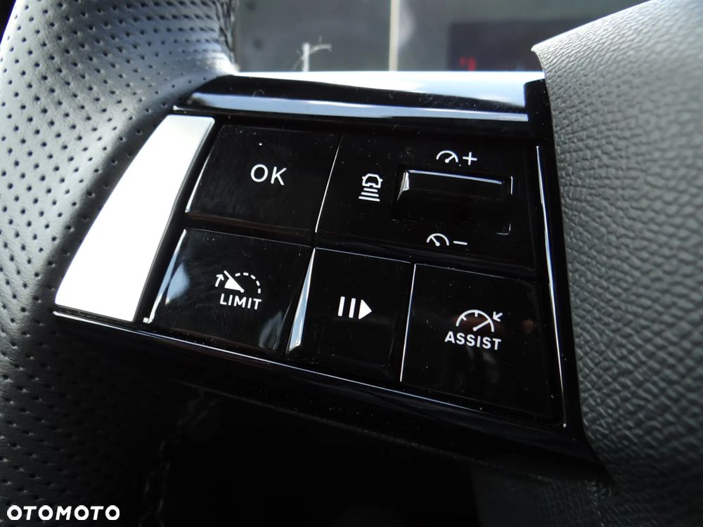 Opel Astra 1.2 T GS S&S - 16