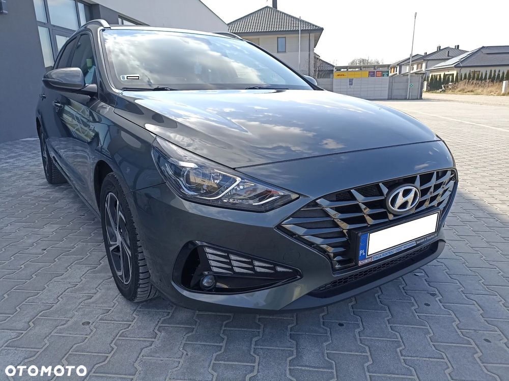 Hyundai i30 1.5 T-GDI 48V Comfort DCT - 10