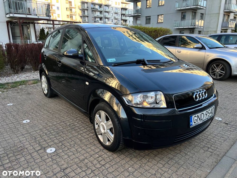 Audi A2 1.4 - 5