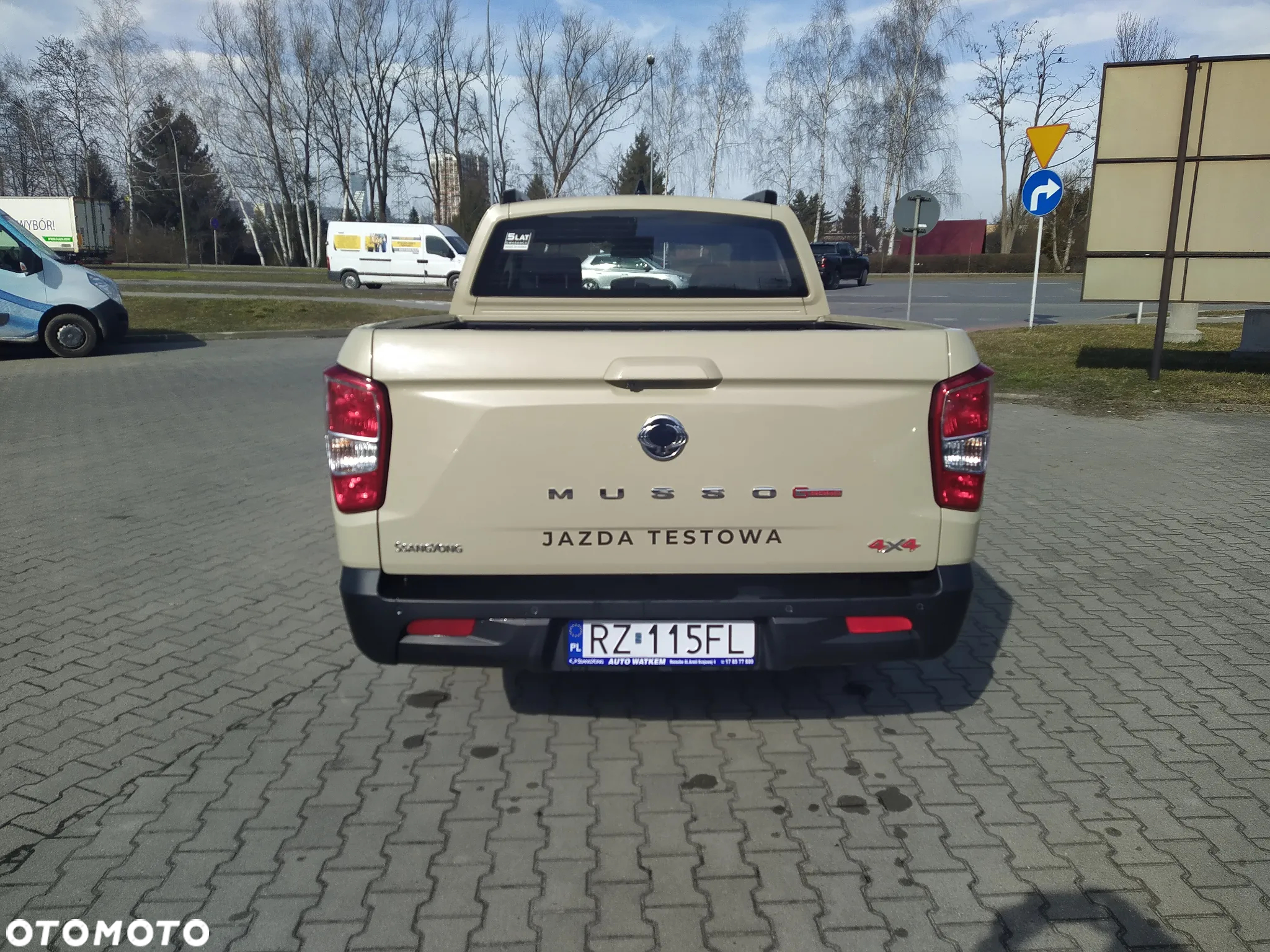 SsangYong/KGM Musso Grand 2.2 e-XDi Wild 4WD - 8