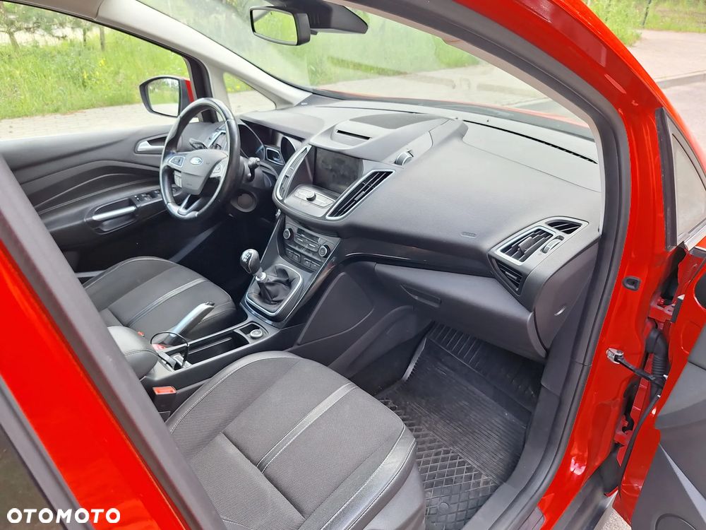 Ford C-MAX - 10