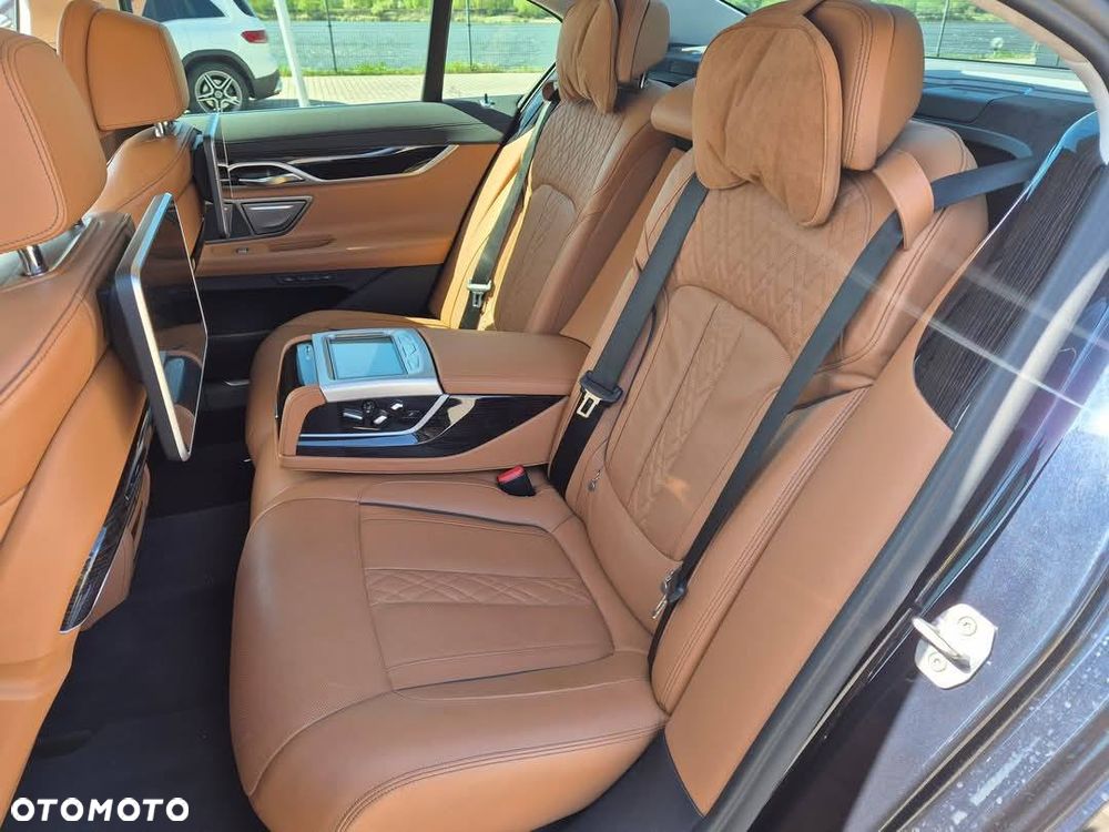 BMW Seria 7 730d - 15
