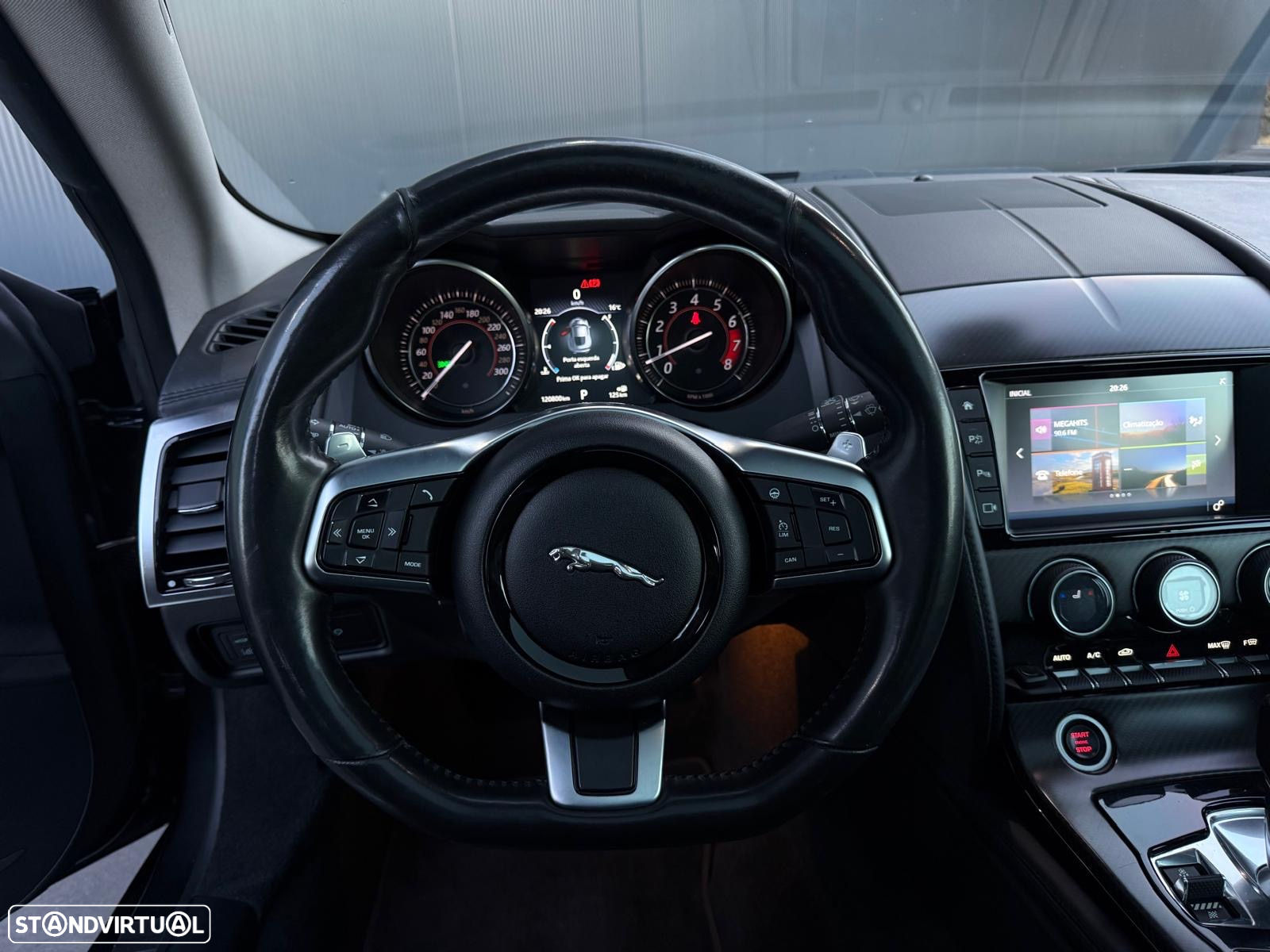 Jaguar F-Type 2.0 i4 R-Dynamic - 21