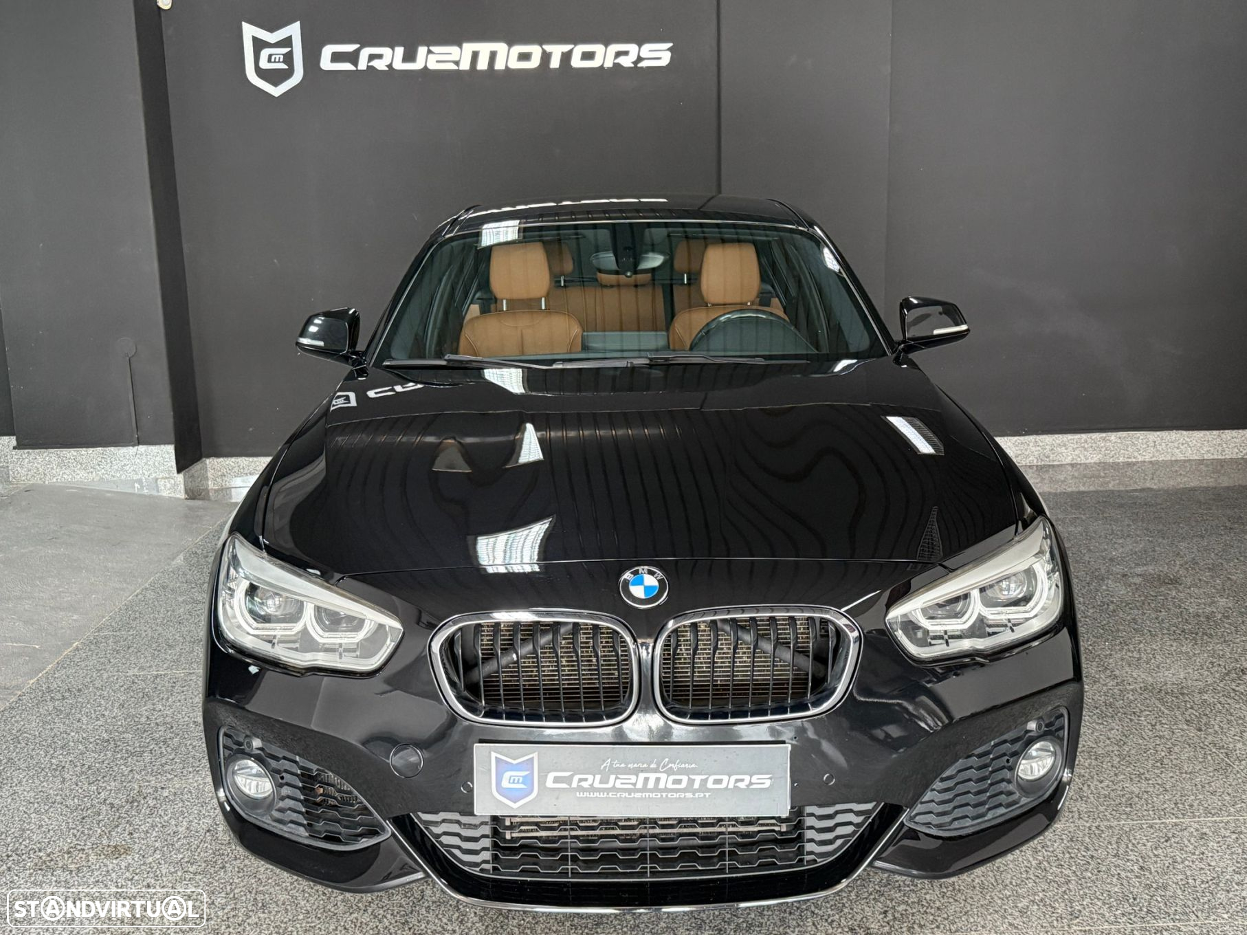 BMW 118 i Pack M Auto - 2