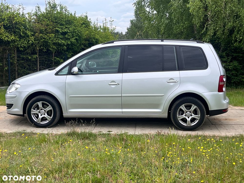 Volkswagen Touran 1.9 TDI DSG Trendline - 8