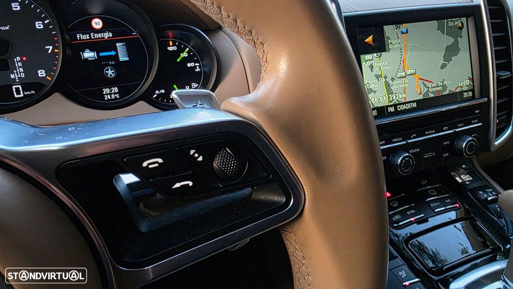 Porsche Cayenne S E-Hybrid Platinum Edition - 39