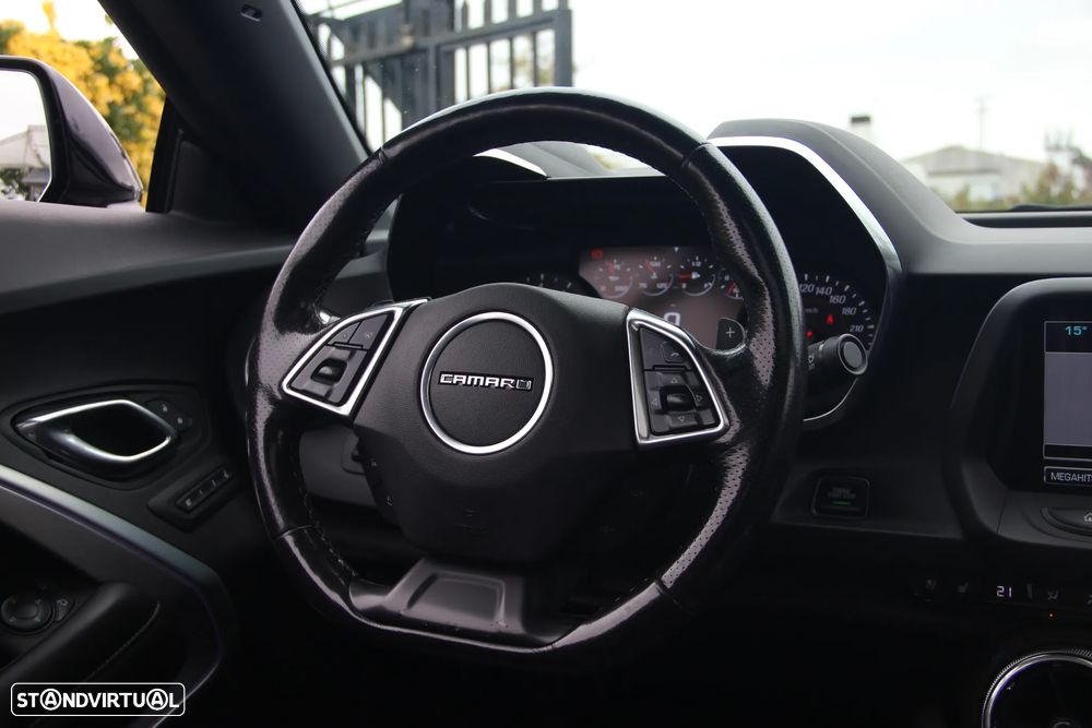 Chevrolet Camaro Coupe 2.0 Aut. - 15