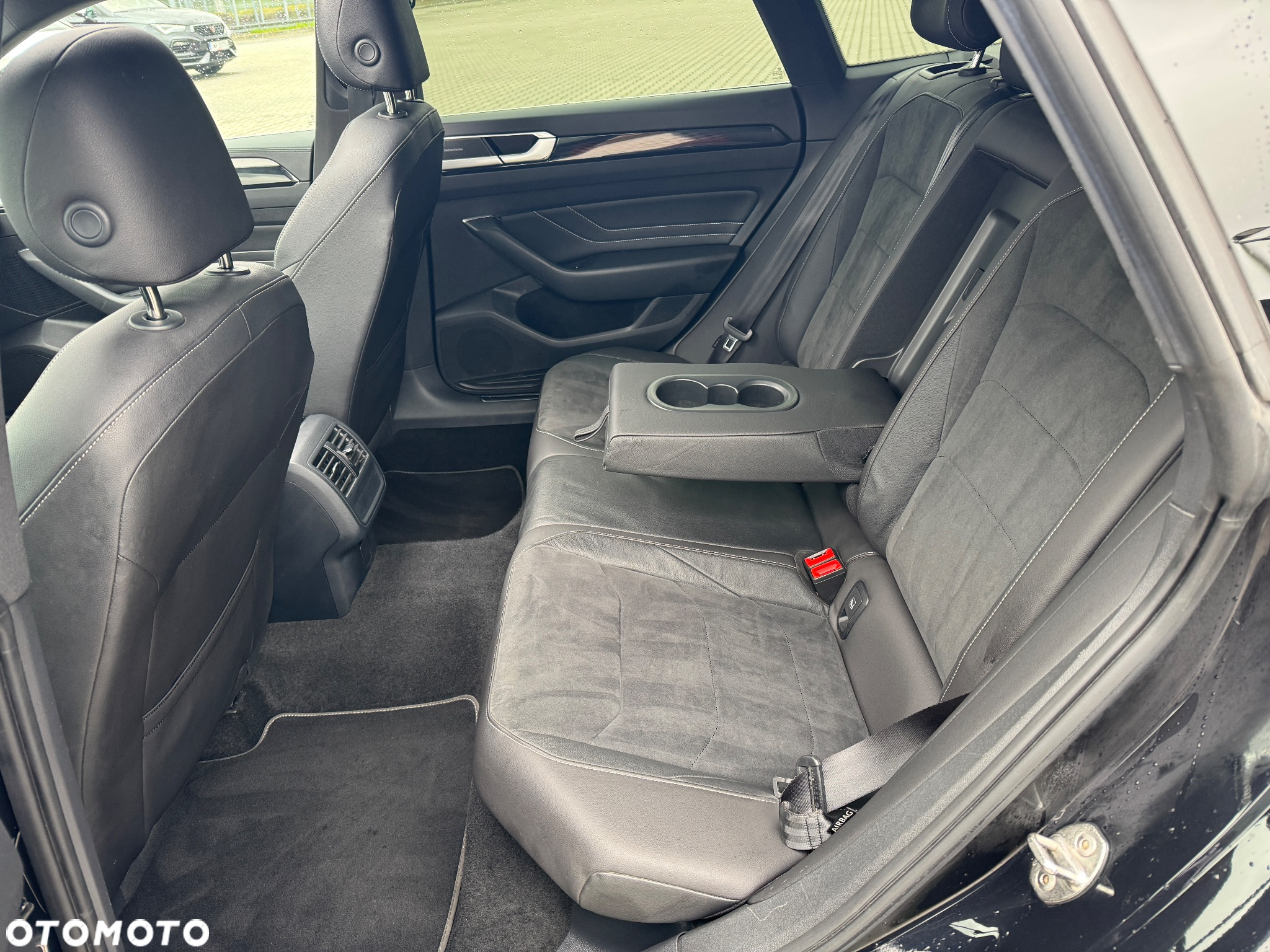 Volkswagen Arteon Shooting Brake 2.0 TDI SCR 4Motion DSG R-Line - 17