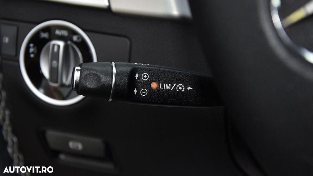 Mercedes-Benz ML - 14