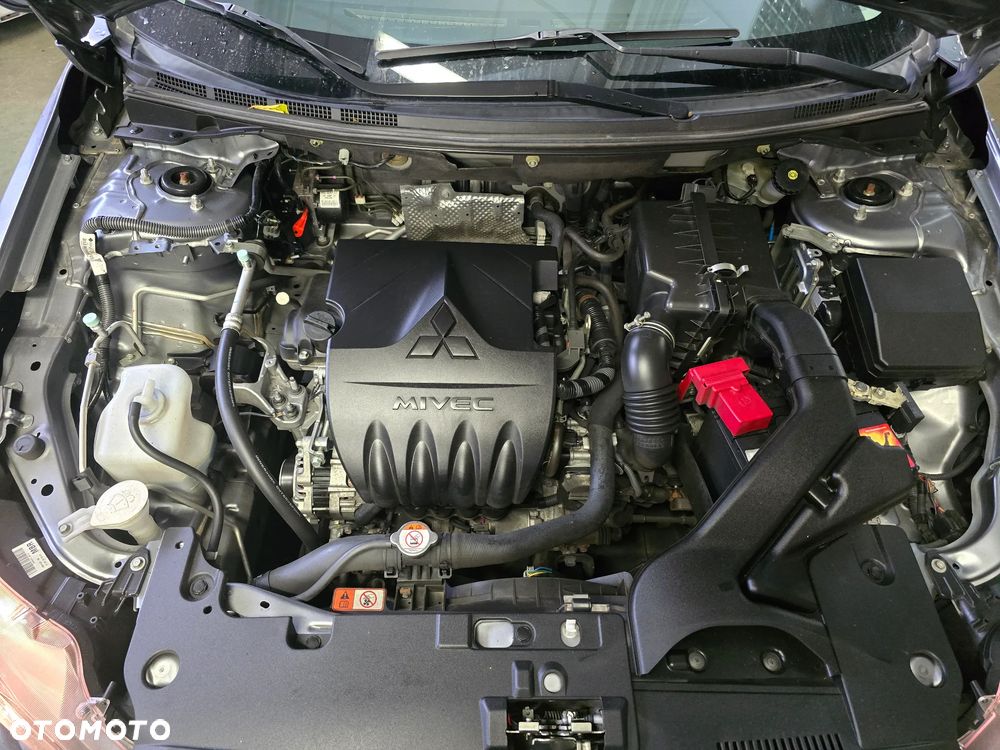 Mitsubishi Lancer - 13