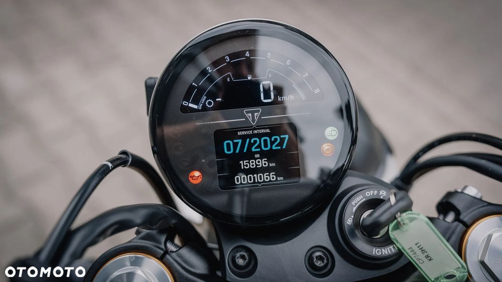 Triumph Scrambler - 10