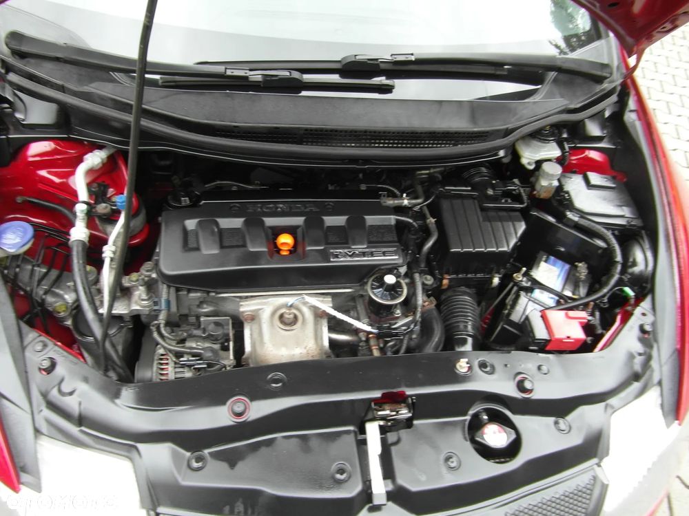 Honda Civic 1.8i-VTEC Sport - 33