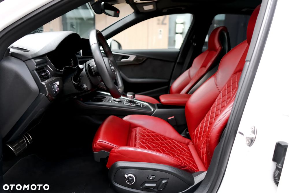 Audi S4 Limousine - 28