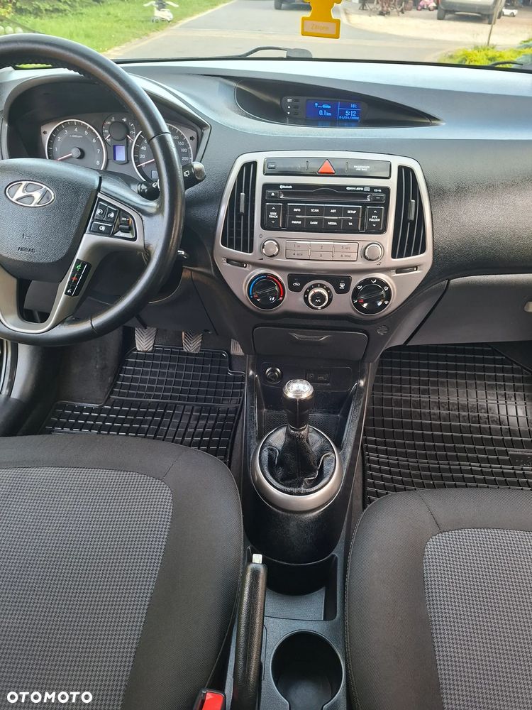 Hyundai i20 1.25 Classic + - 27