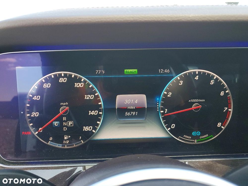 Mercedes-Benz CLS - 10