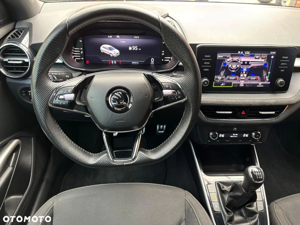 Skoda Fabia 1.0 TSI Monte Carlo - 32