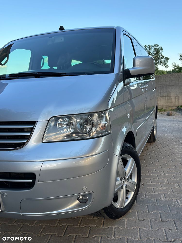 Volkswagen Multivan - 7