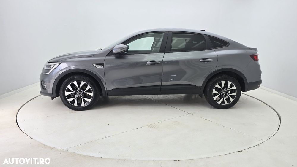 Renault Arkana E-TECH 145 Evolution - 10