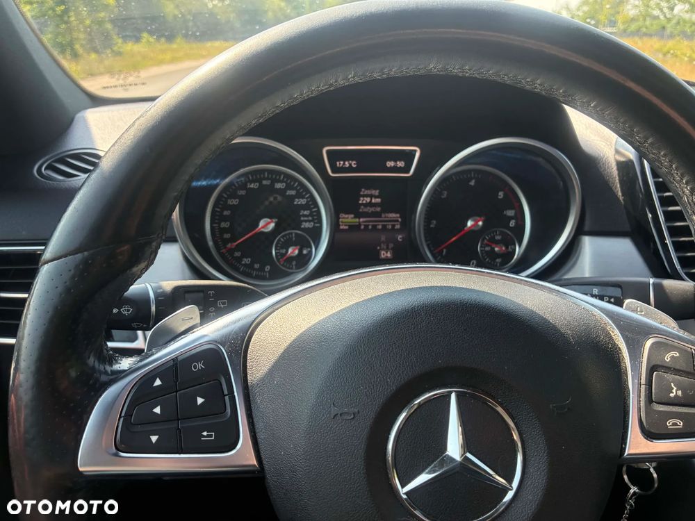 Mercedes-Benz GLE 250 d 4-Matic - 11