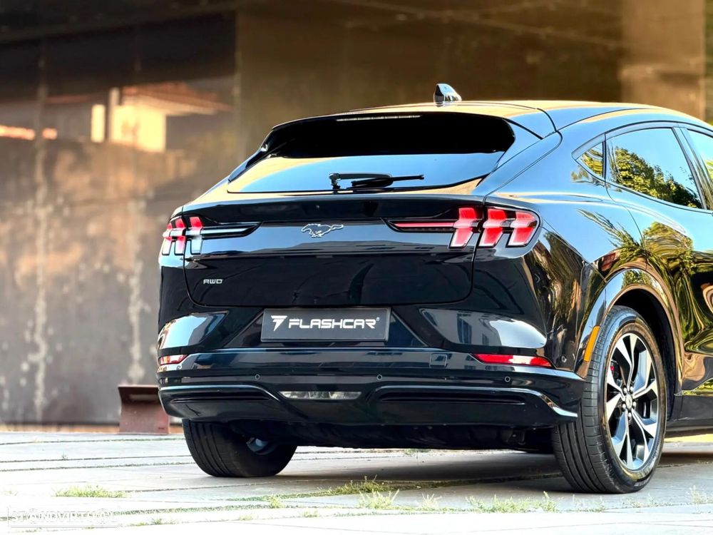Ford Mustang Mach-E - 46