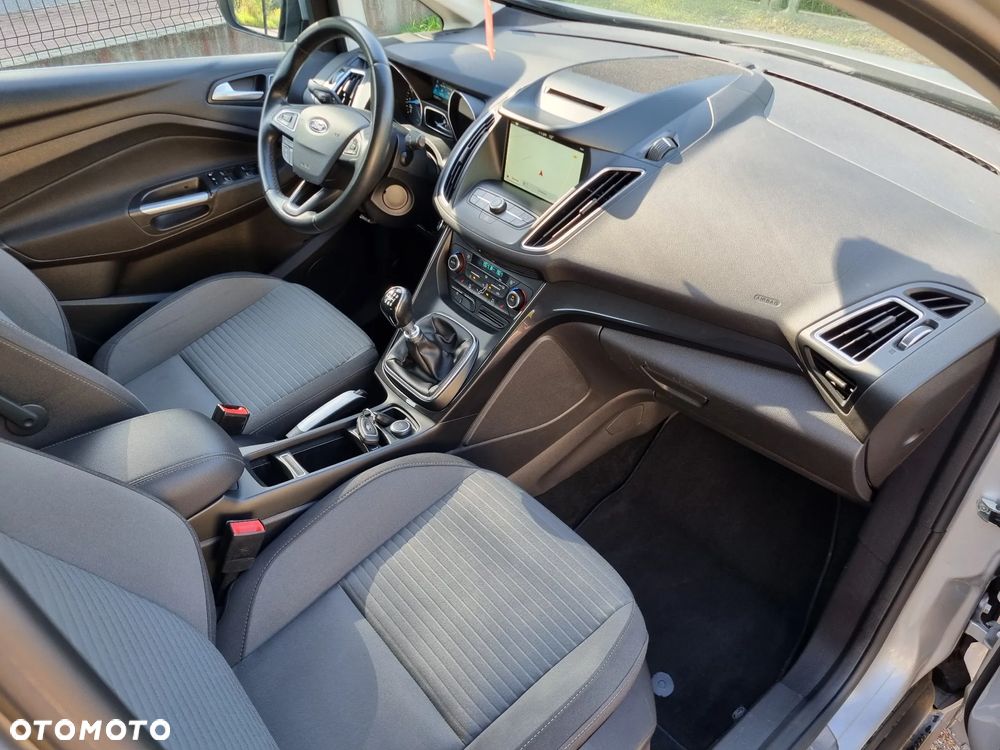 Ford Grand C-MAX 1.5 EcoBoost Start-Stopp-System Titanium - 25