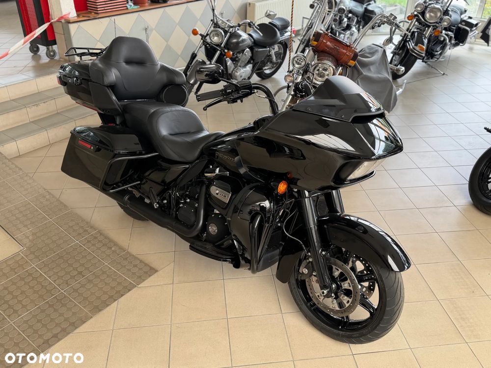 Harley-Davidson Touring Road Glide - 4