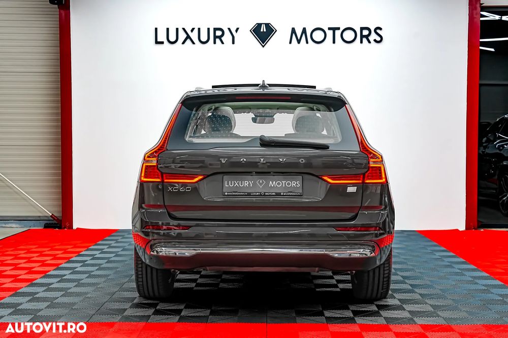 Volvo XC 60 Recharge T6 Twin Engine eAWD Inscription Expression - 9