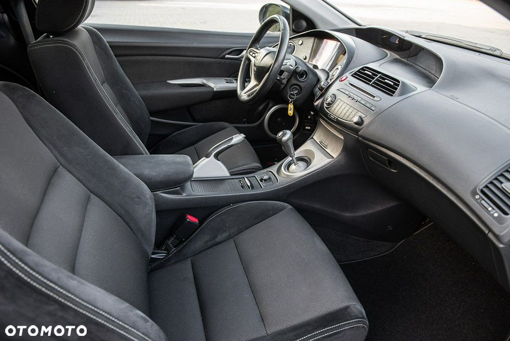 Honda Civic 2.2i-CTDi TypeS - 9