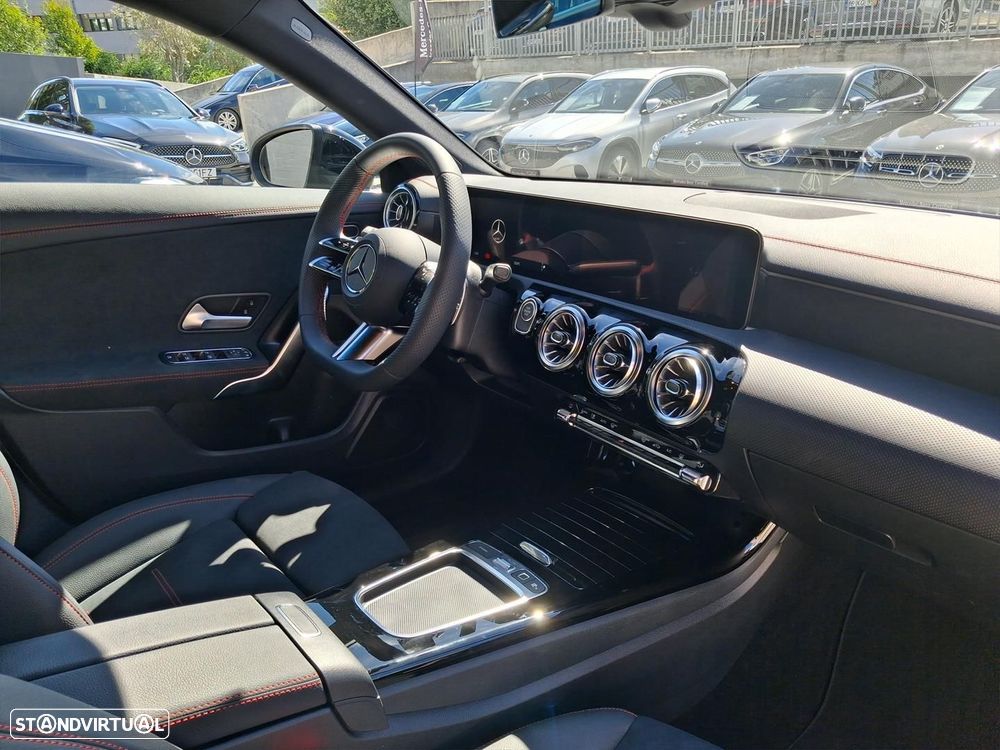 Mercedes-Benz CLA 250 e Shooting Brake AMG Line - 16