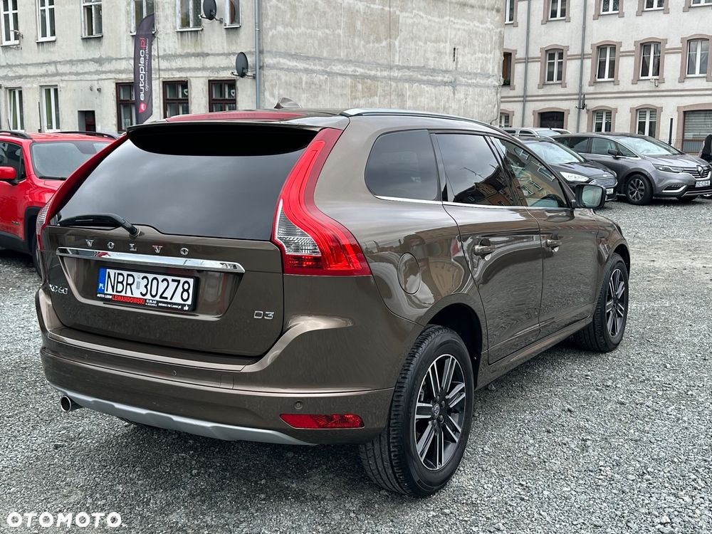 Volvo XC 60 D3 Drive-E Momentum - 5