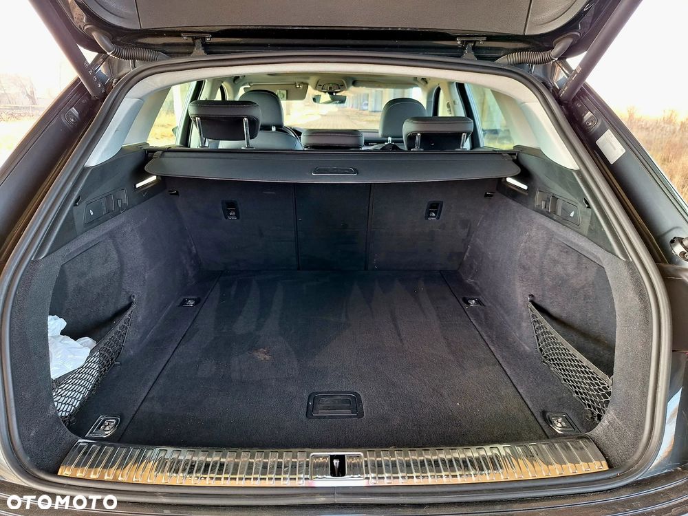 Audi e-tron 55 Quattro Advanced - 31