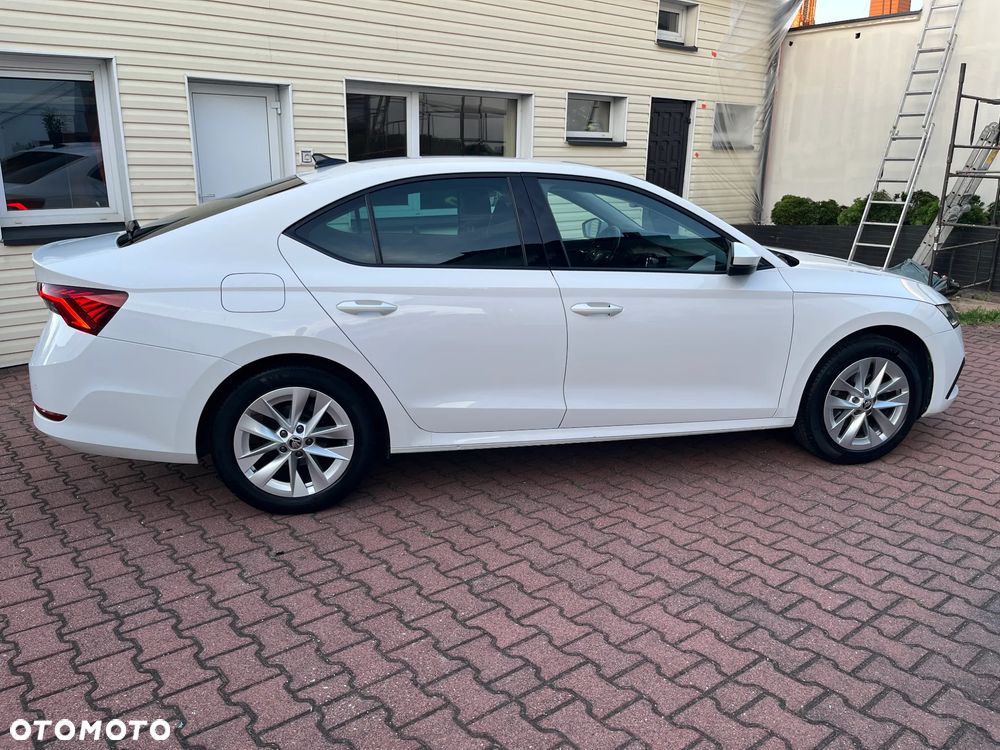 Skoda Octavia 2.0 TDI Ambition - 10