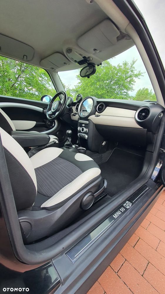 MINI Cooper S 50 Camden - 15