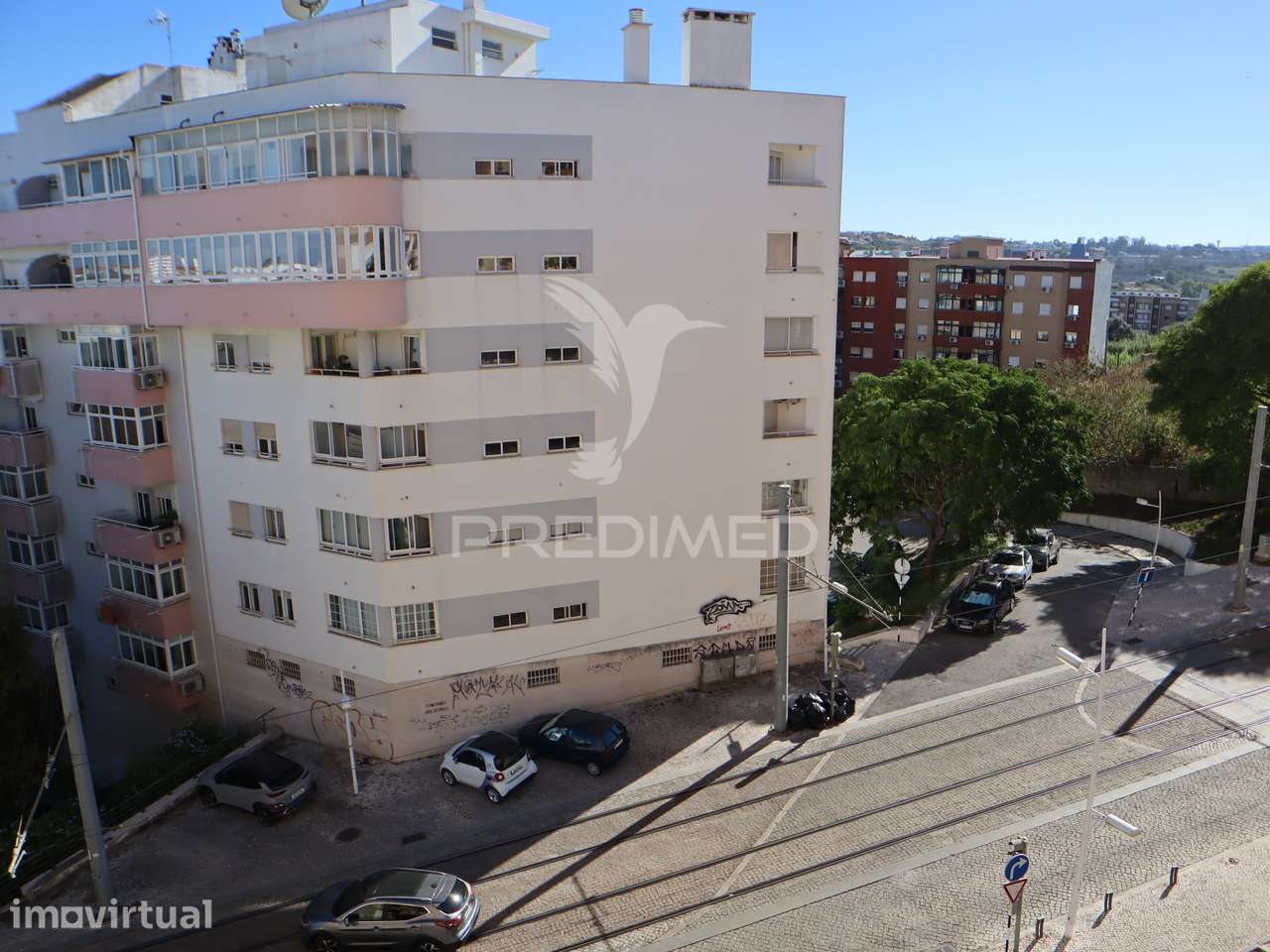 T2 na Ramalha, Almada — luminosidade e vista desafogada - Grande imagem: 4/22
