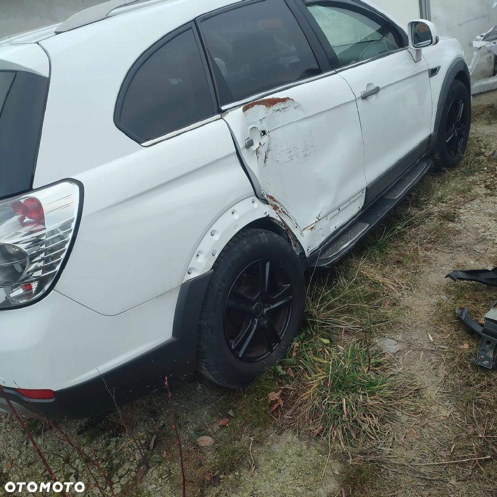 Chevrolet Captiva - 4