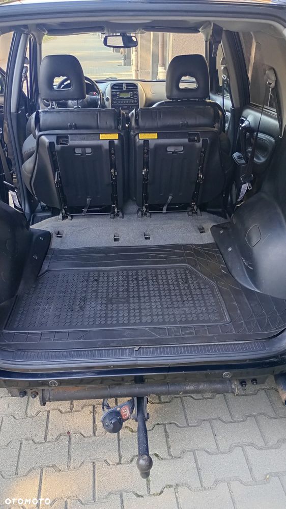 Toyota RAV4 2.0 D-4D 4x4 - 16