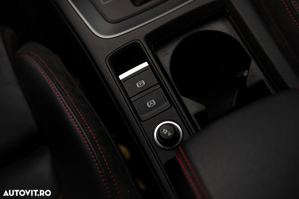 Audi Q3 Sportback 2.0 40 TDI quattro S tronic S Line - 29