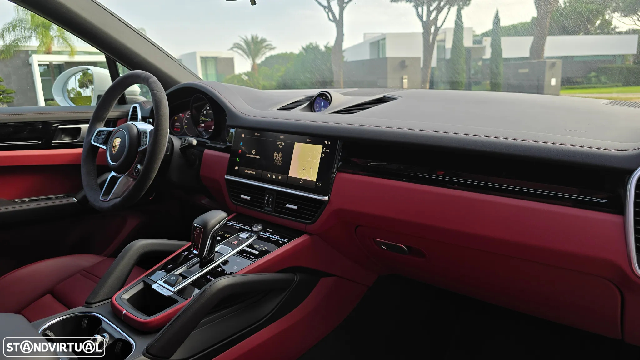 Porsche Cayenne Coupé E-Hybrid - 8
