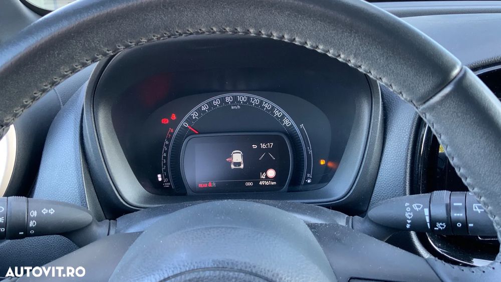 TOYOTA Aygo X 2023 — imagine 10