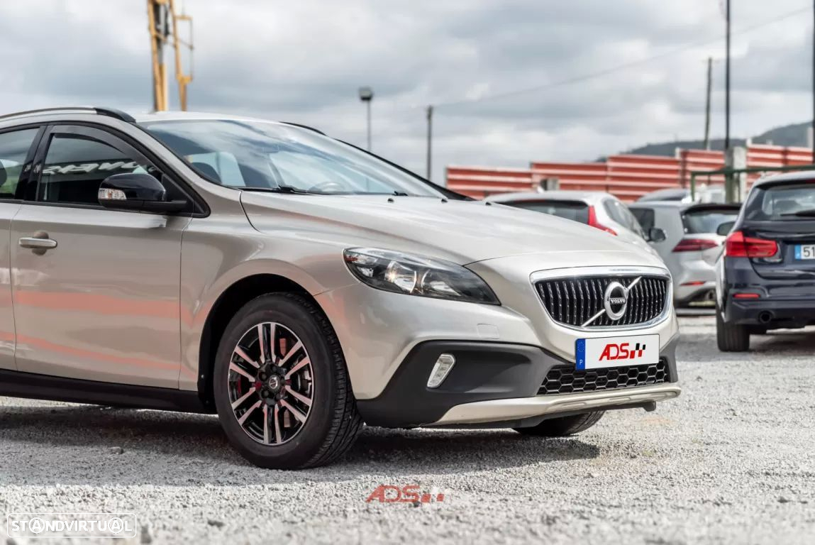 Volvo V40 Cross Country 2.0 D2 - 2